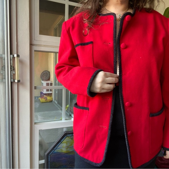 Vintage 1980s Esprit Collection little red and black skirt suit - Picture 7 of 9